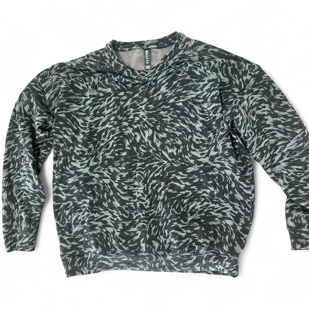 Athleta Studio to Street Printed Balance Pullover Animal Print Womens Small